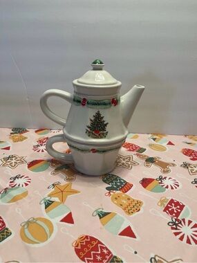 Festive White Christmas Tree Ceramic Tea for One Set